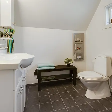 بيت للعطل Three-bedroom Holiday In *